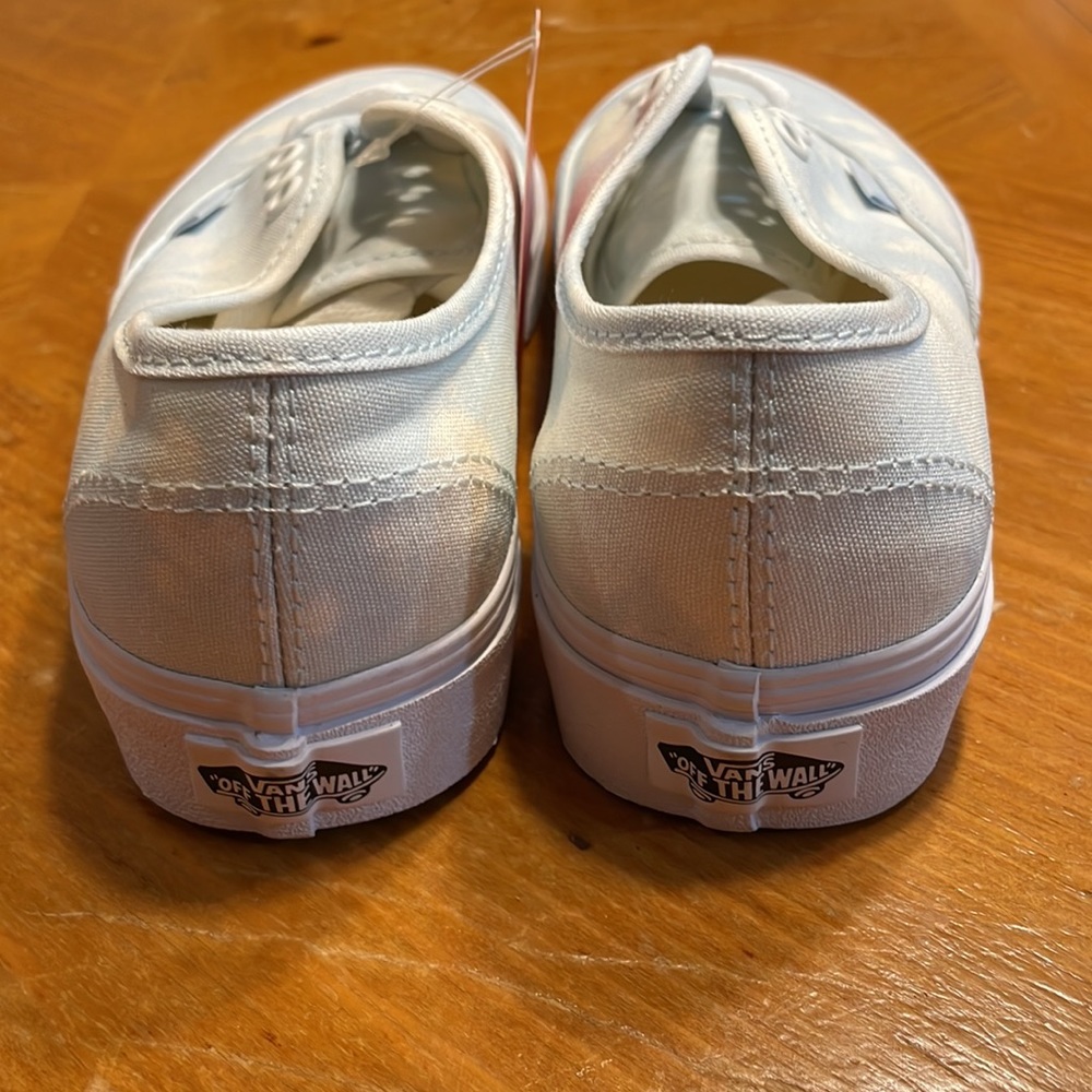 Women’s Vans Sneakers Authentic ‘Bleach Wash’ Blue / White Size 6 NEW - Picture 3 of 5